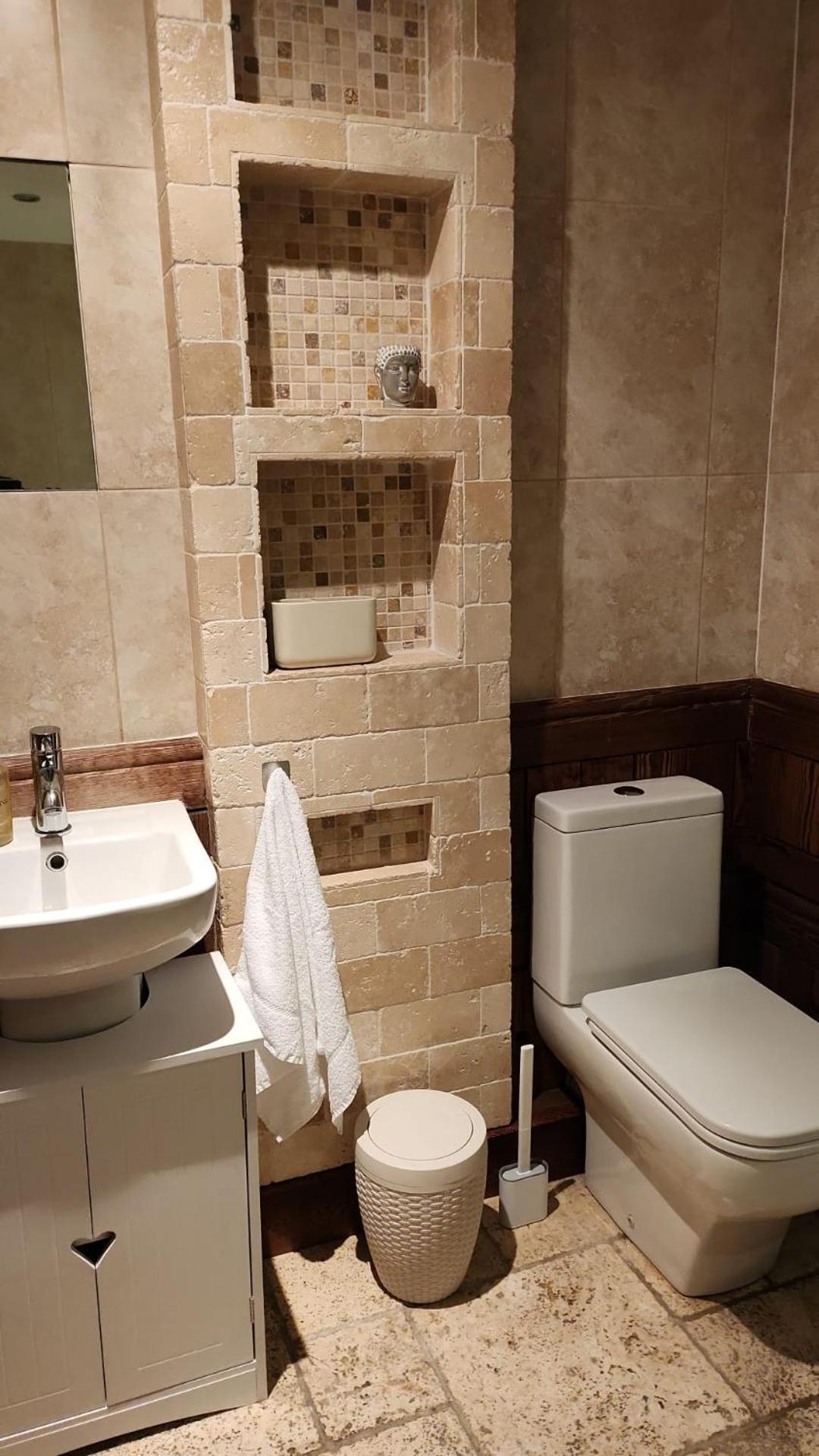 Large 2 Bed Holiday Let In Central Ystradgynlais Exterior foto